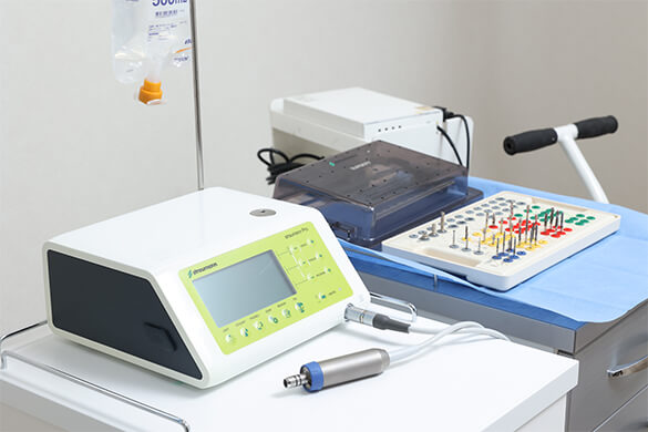 歯科口腔外科・インプラント治療にも対応